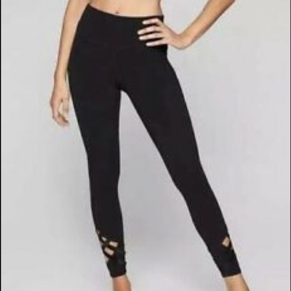 Athleta Pants - Athleta leggings